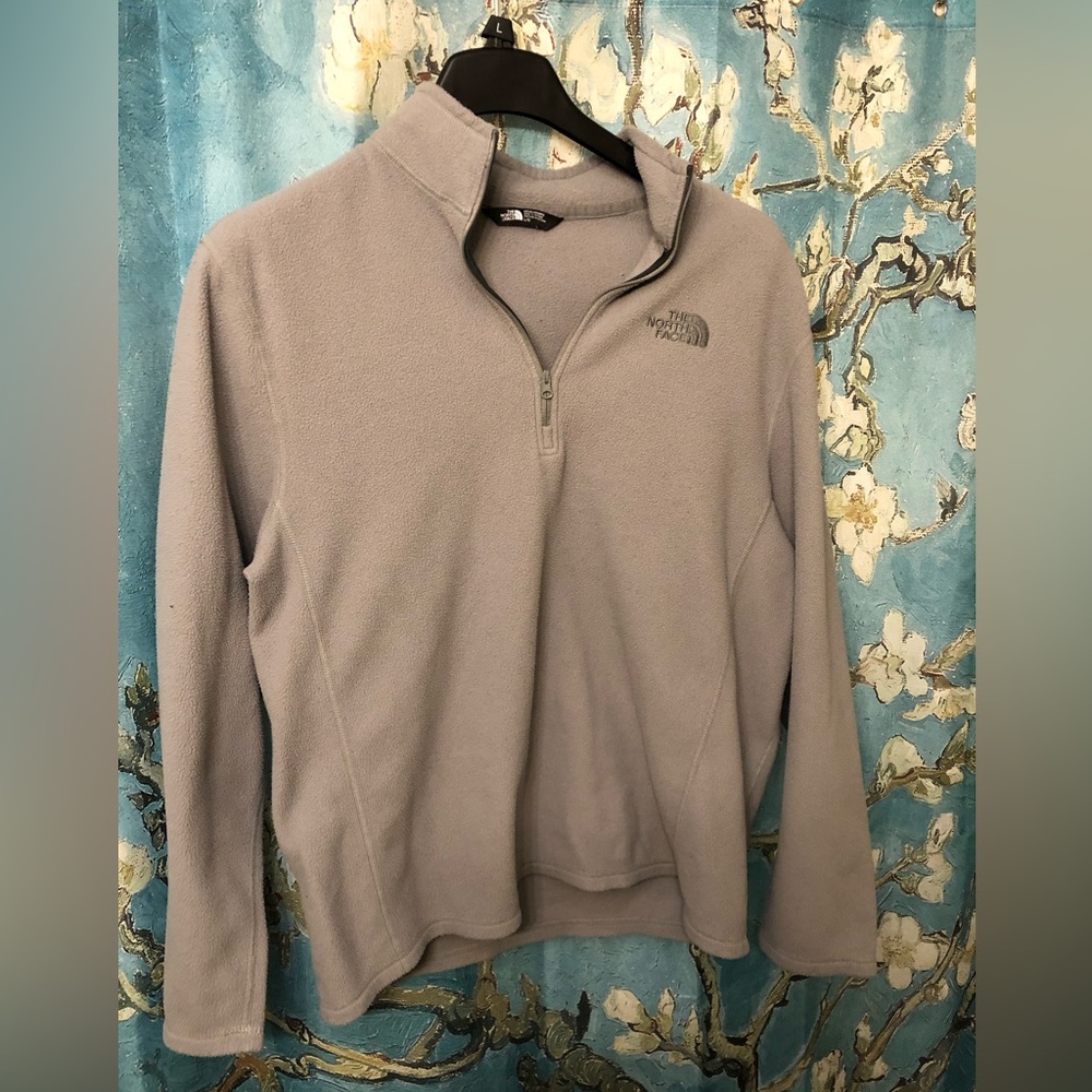 The North Face 1/4 zip